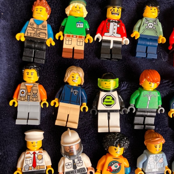 Legos - Picture 2 of 4